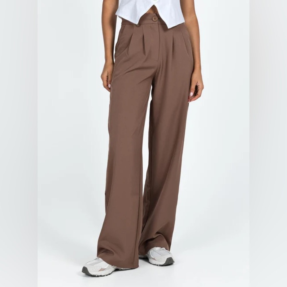 Women's Princess Polly Pleated Khaki Pants